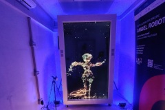 Robot-Valley-2025-Arte-comunica-la-scienza-presentazione-dei-progetti-Bio-Alter-Ego-e-Angel-Robot-1