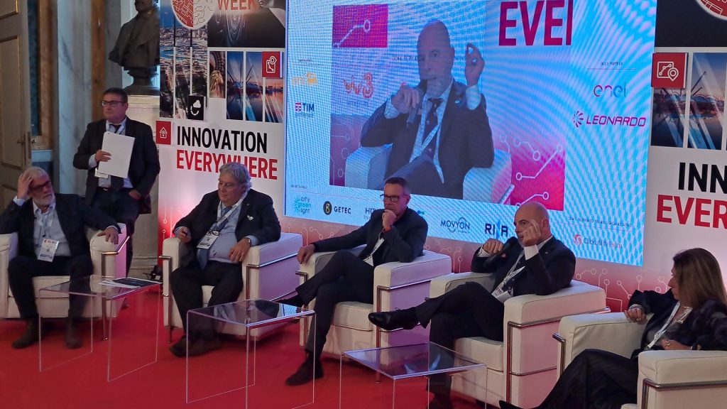 Ecosistema RAISE - Robotics and AI for socio economic empowerment - Smart Week Genova - 27 Novembre 2023