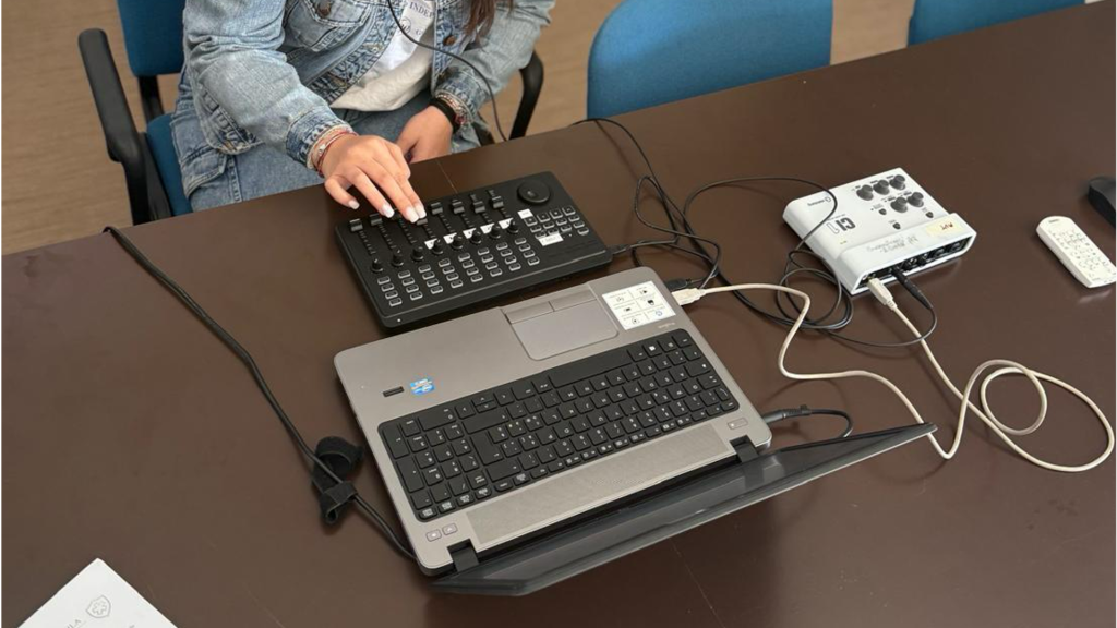 ARTECOM - Paesaggi sonori immersivi urbani e creazione musicale personalizzata per coinvolgere i giovani nella smart city - Ecosistema RAISE