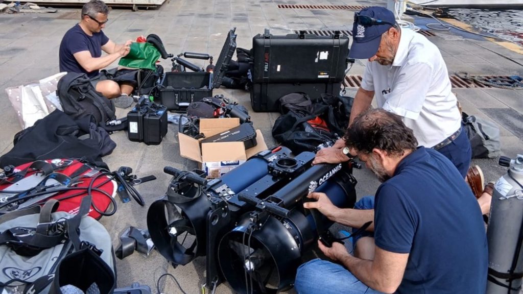 Spoke 3 avanguardia nel campo dell’archeologia subacquea e dell’ecorobotica con il progetto NEPTUNE alle Eolie - Preparazione equipaggiamento Lipari